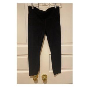 Athleta Black Cropped Leggings - Medium Petite